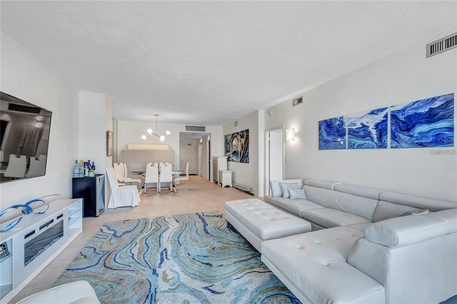BAYFRONT TOWER CONDO - Residential Lease