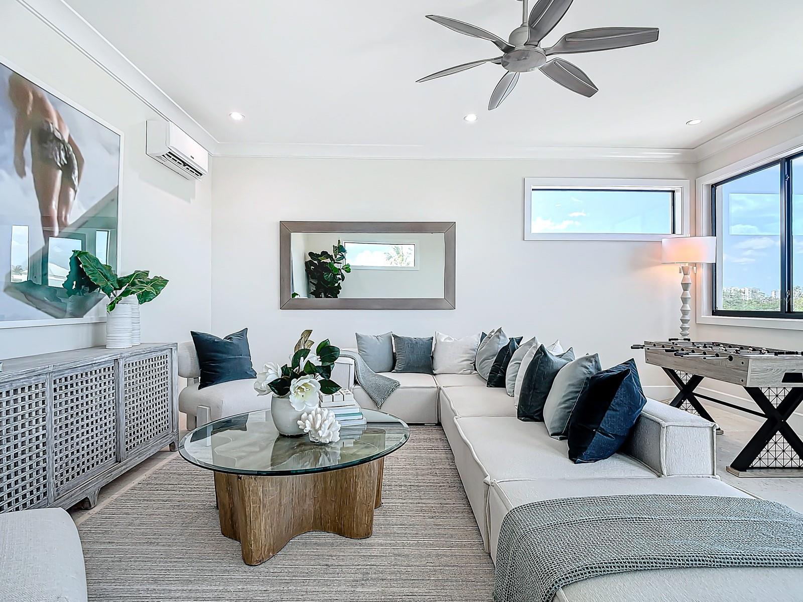 BAY HARBOUR ESTATES - Residential