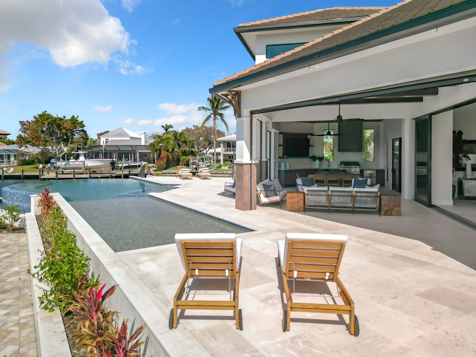 BAY HARBOUR ESTATES - Residential