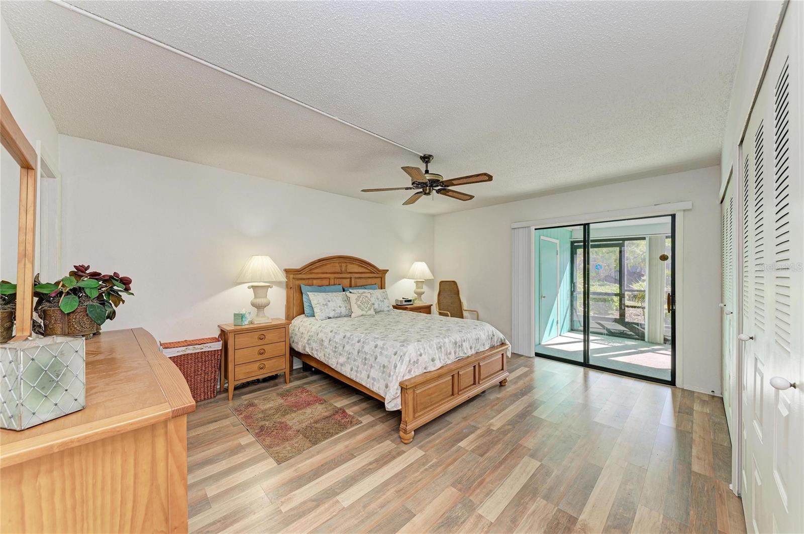 MORTON VILLAGE - Residential