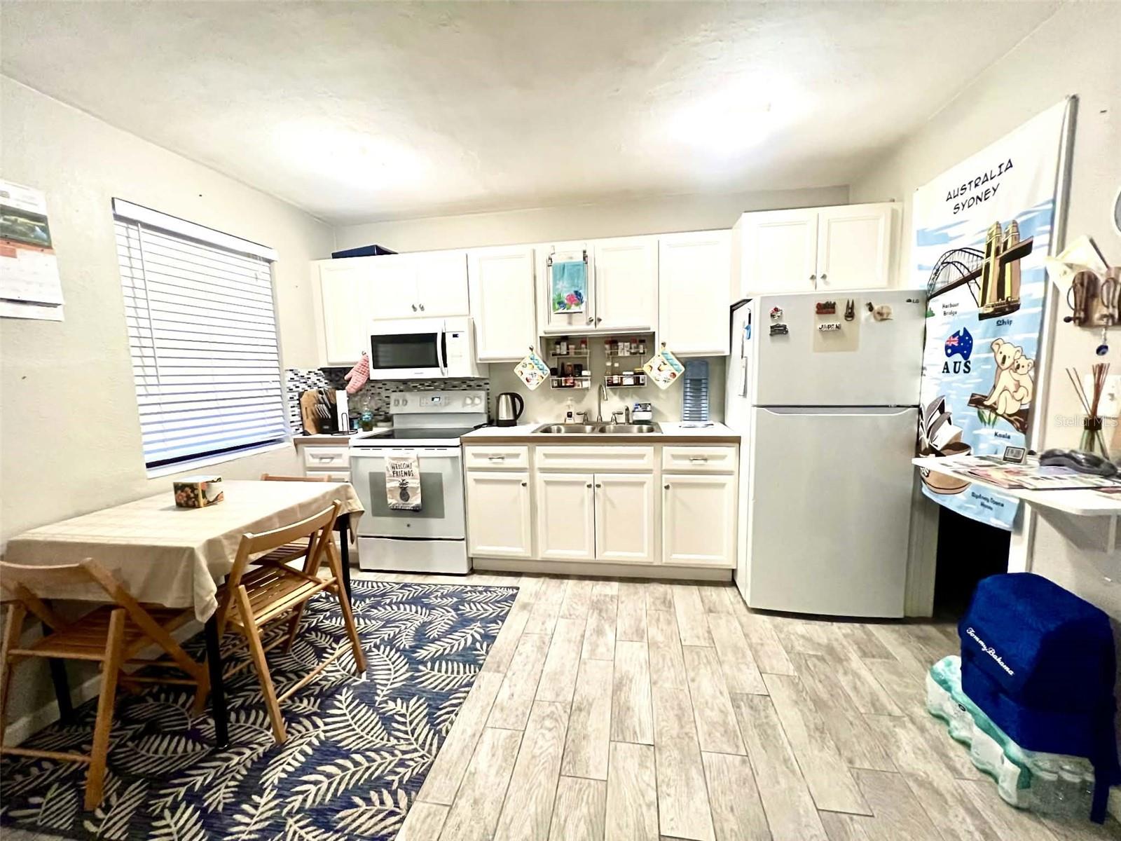 GULFWINDS SUB - Residential