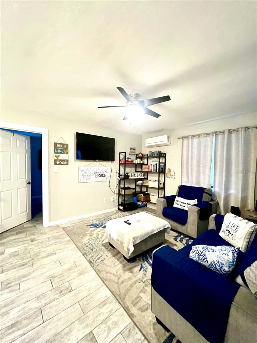 GULFWINDS SUB - Residential