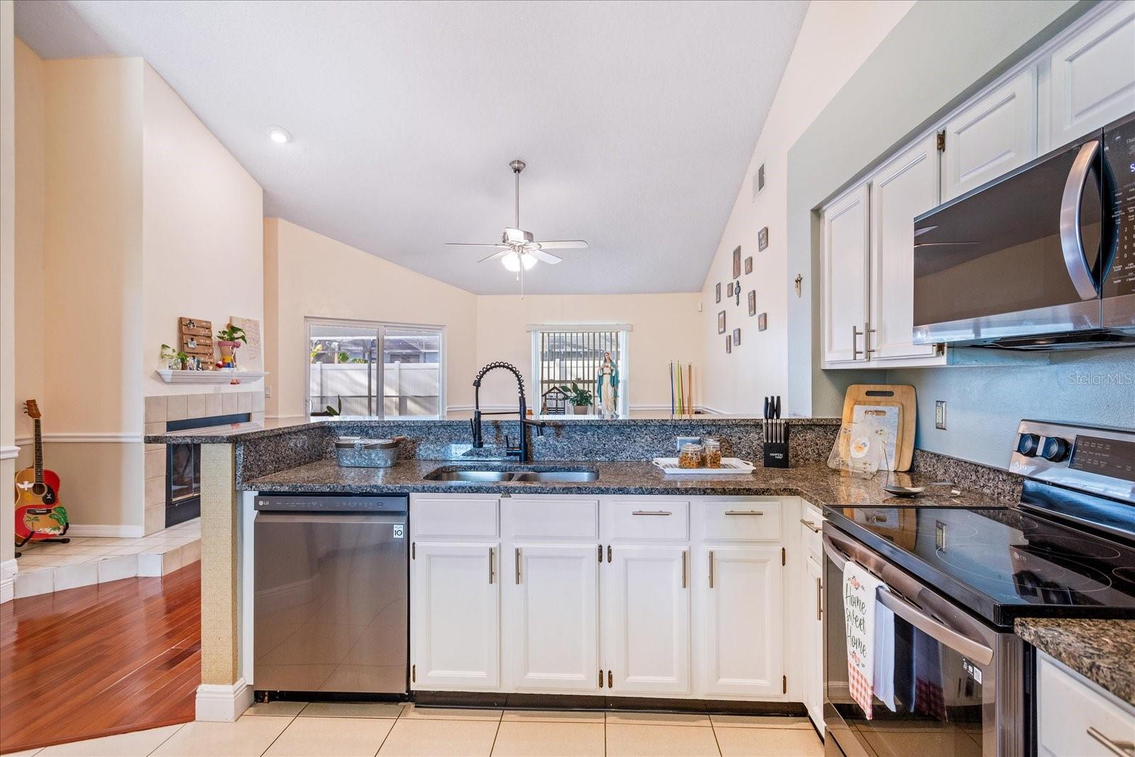HUNTERS CREEK TR 145 PH 03 - Residential