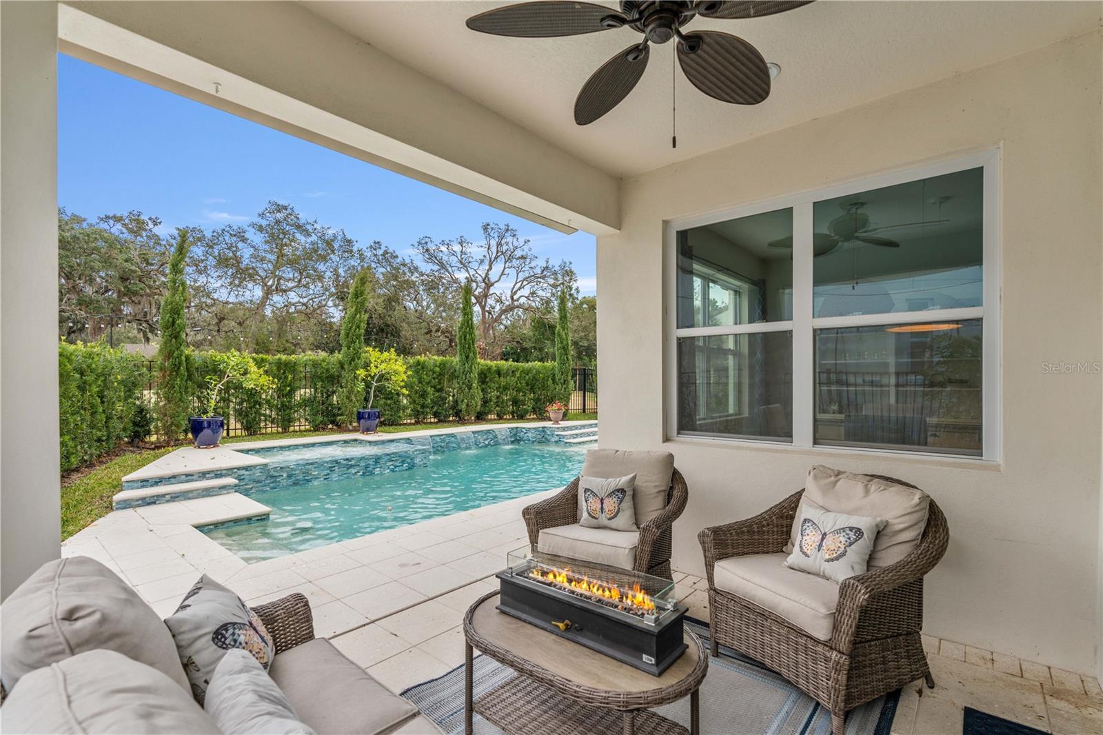 ESTATES/SWEETWATER GOLF & COUN - Residential