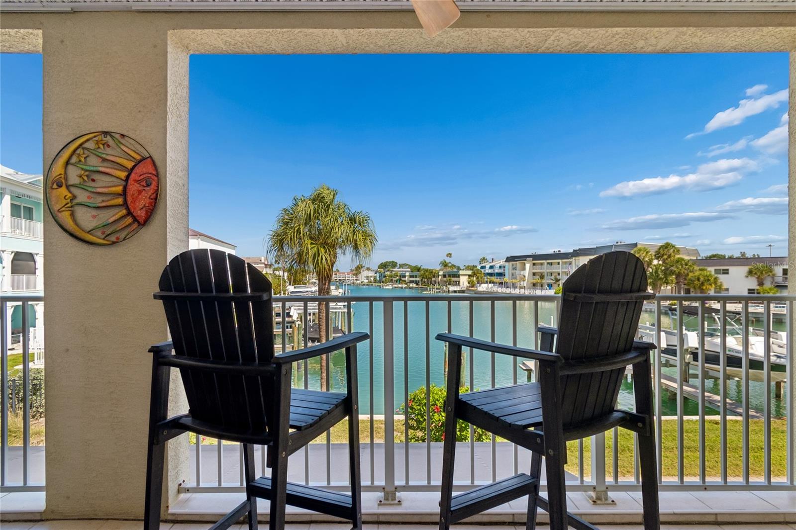 ISLAND TWNHMS TREASURE ISLAND - Residential