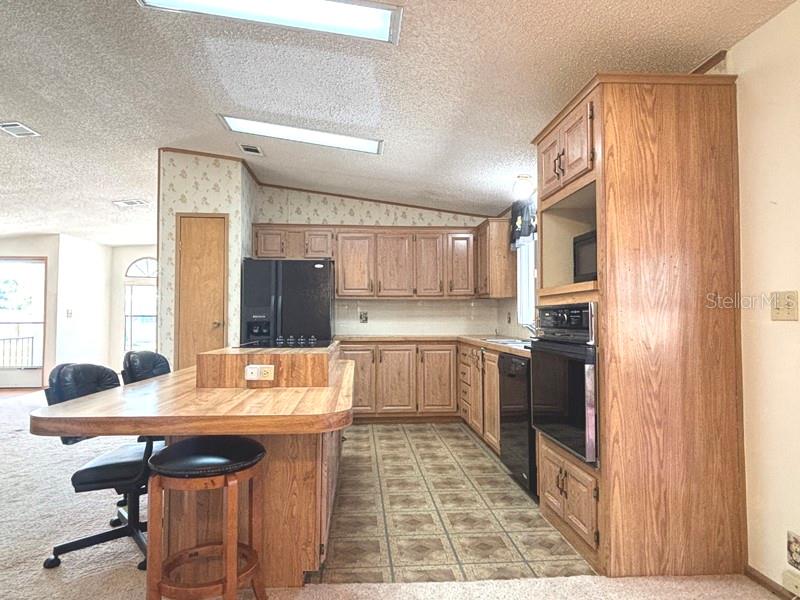 LAURELWOOD MOBILE ESTATES UNIT 01 - Residential