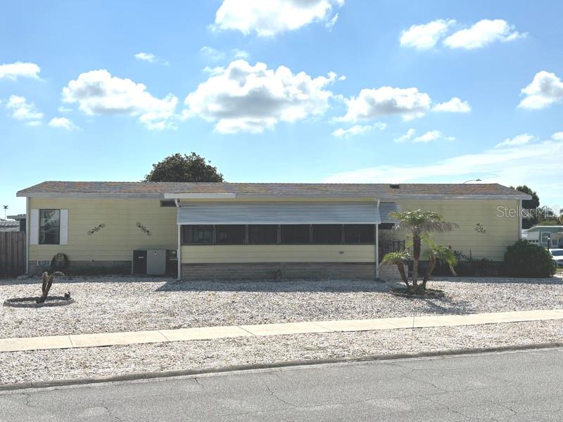 LAURELWOOD MOBILE ESTATES UNIT 01 - Residential