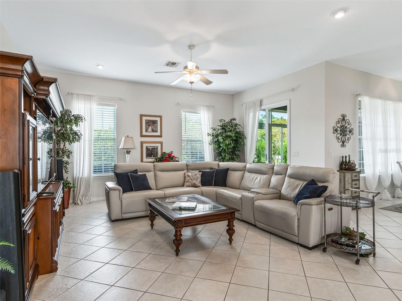 STONECREST - Residential