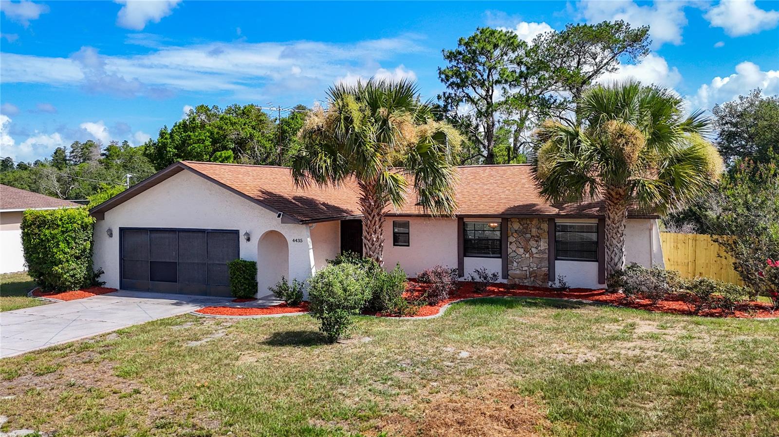 SPRING HILL - Residential