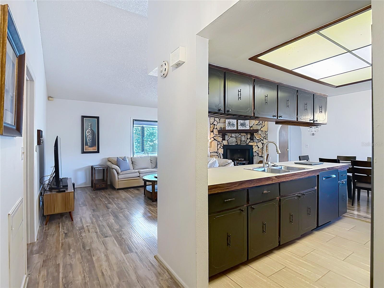 SPRING HILL - Residential