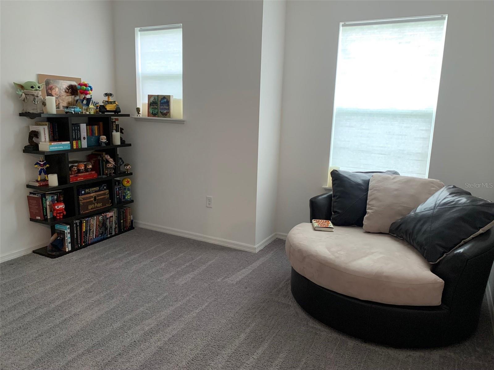 MALLORY SQUARE-PH 2 - Residential