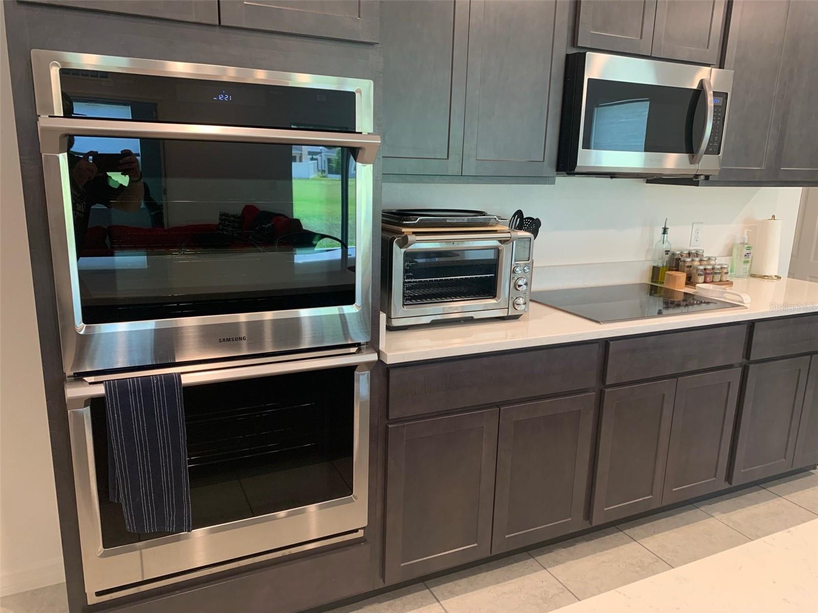 MALLORY SQUARE-PH 2 - Residential