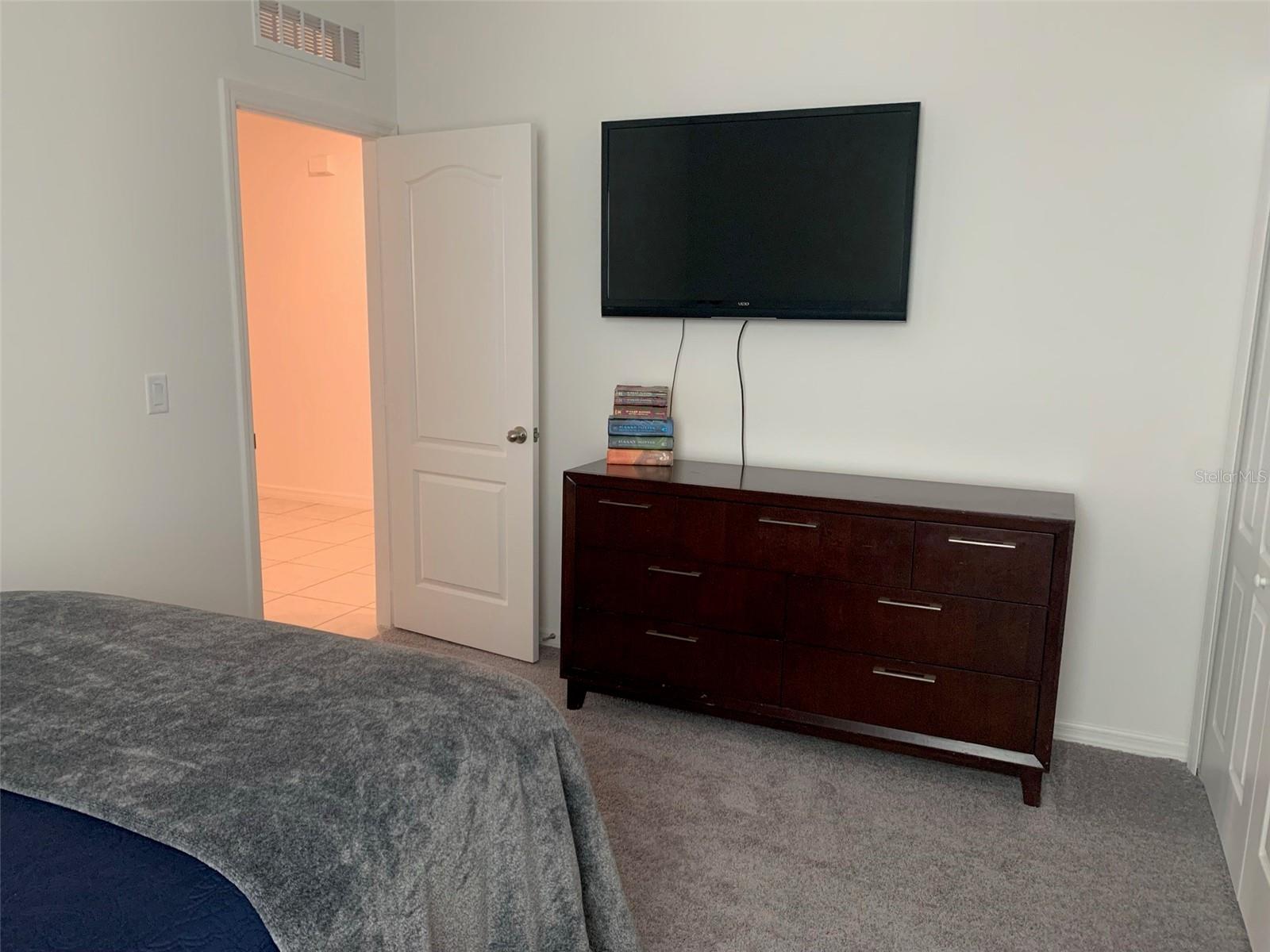 MALLORY SQUARE-PH 2 - Residential