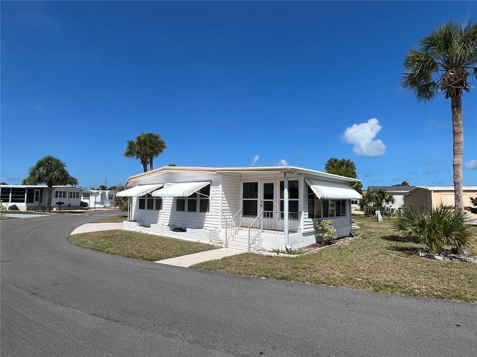 VENICE ISLE - Residential