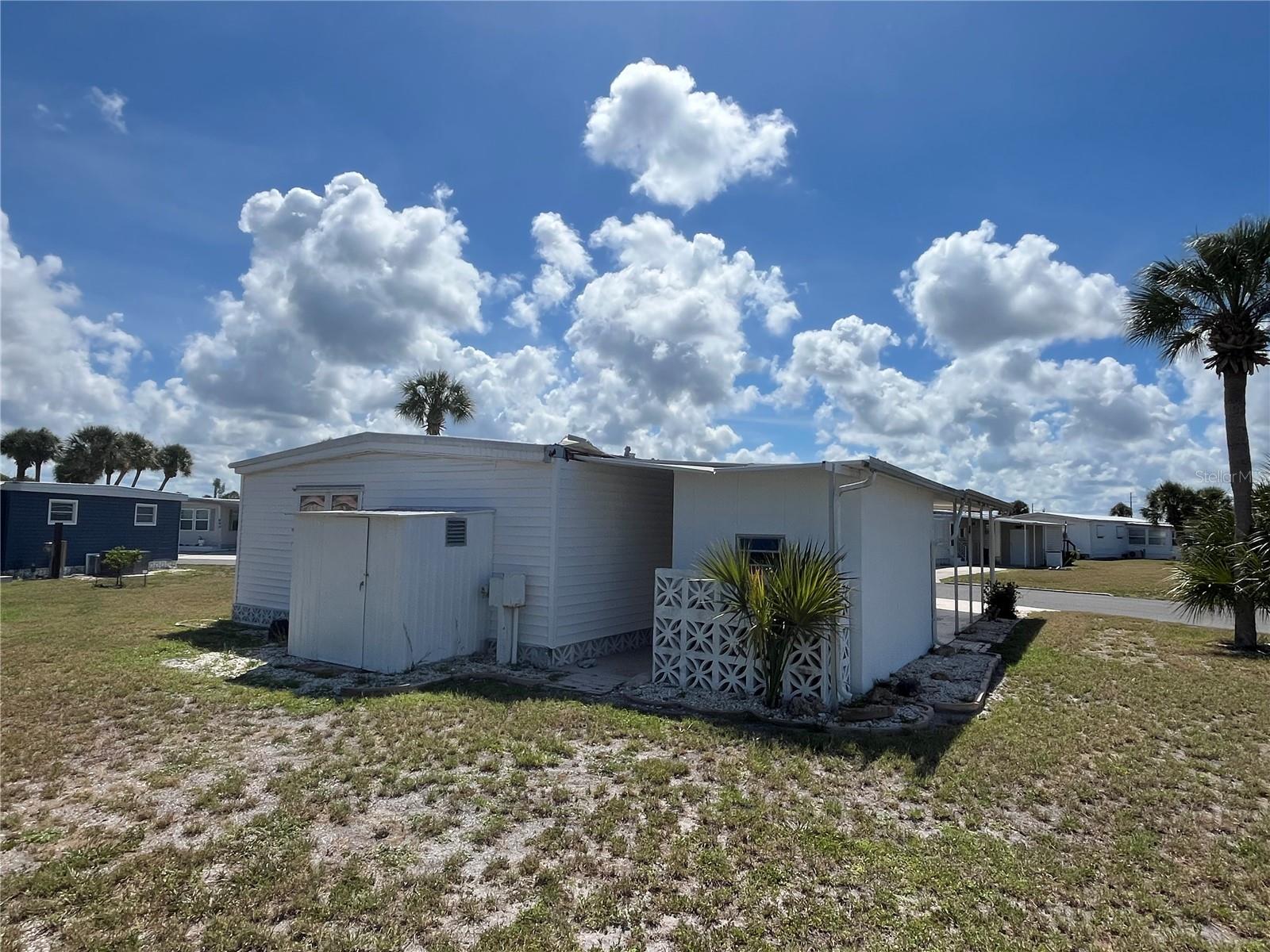VENICE ISLE - Residential