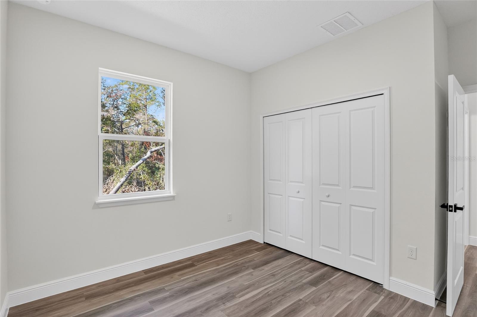 CITRUS SPGS UNIT 11 - Residential Lease