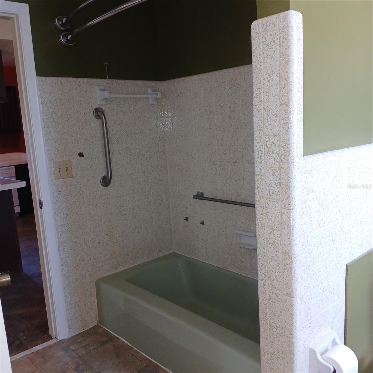 CITRUS SPGS UNIT 02 - Residential