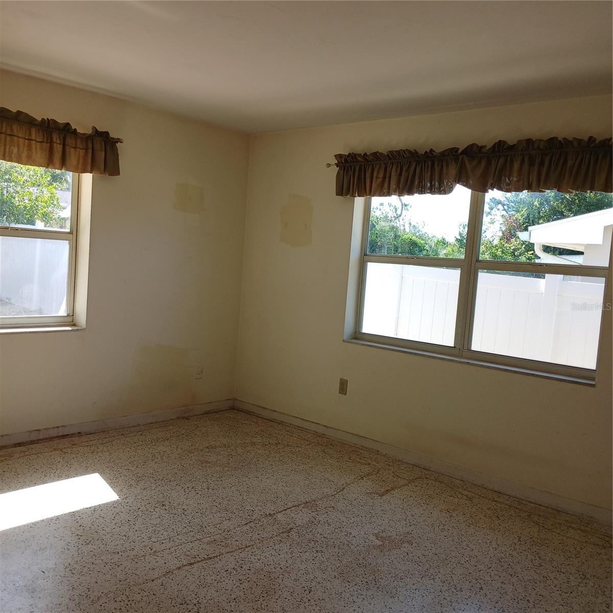 CITRUS SPGS UNIT 02 - Residential