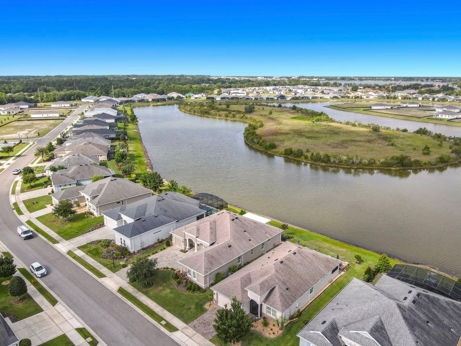 LAKES OF MOUNT DORA - Residential