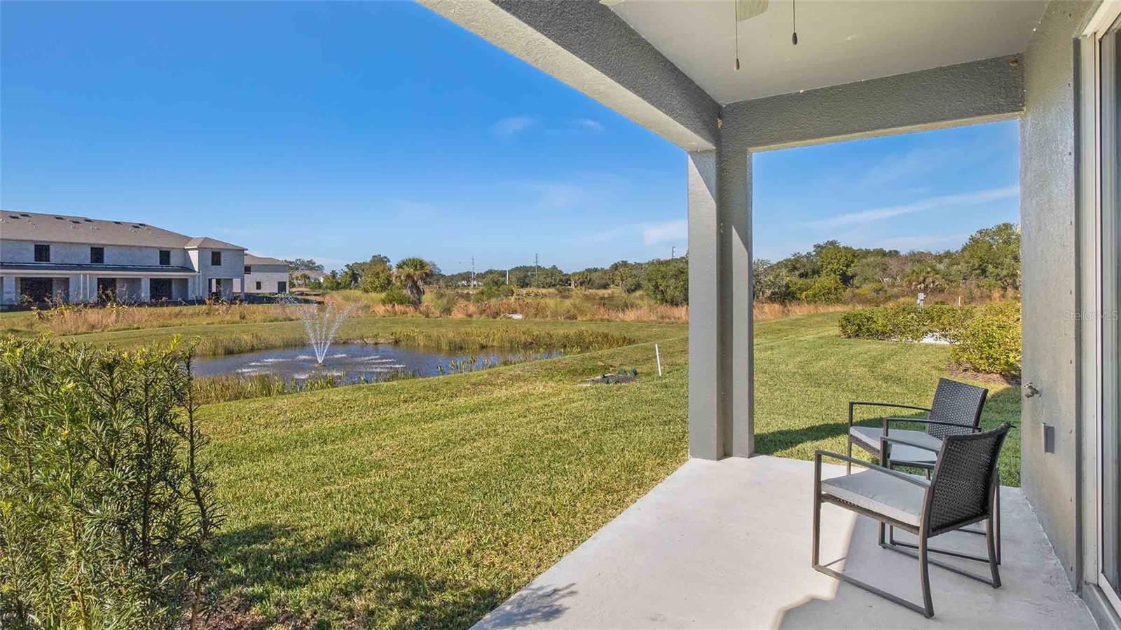 MANGROVE POINT - Residential
