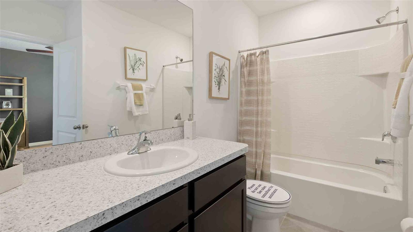 MANGROVE POINT - Residential