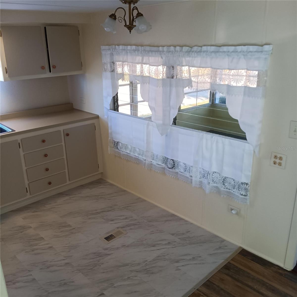 FAIR LANE ACRES - Residential
