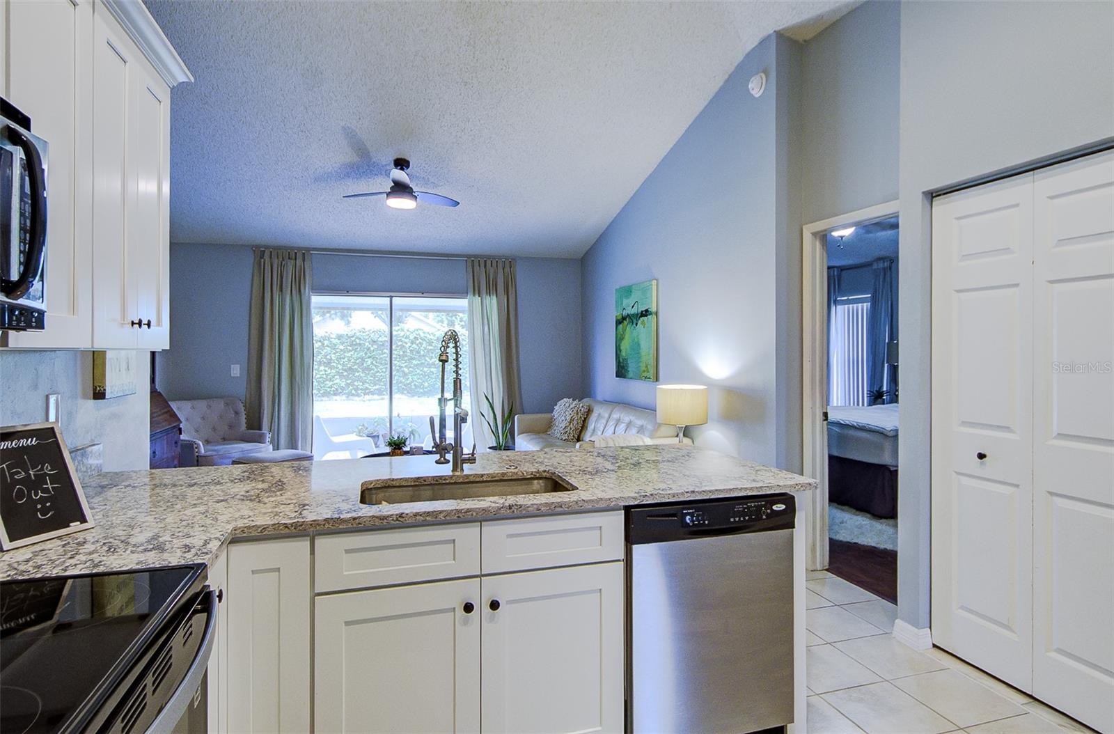 PROVIDENCE LAKES UNIT IV PH - Residential
