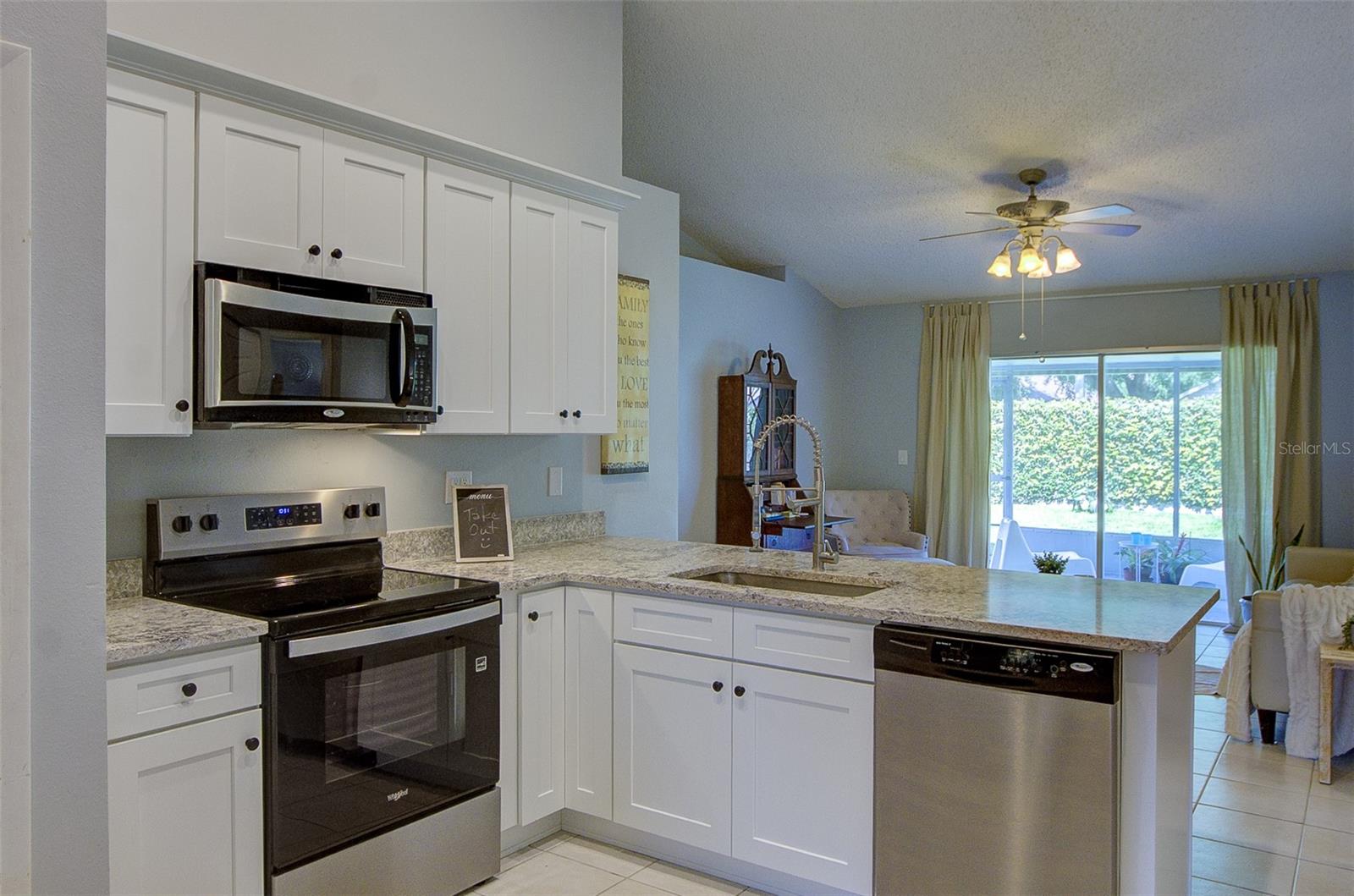 PROVIDENCE LAKES UNIT IV PH - Residential