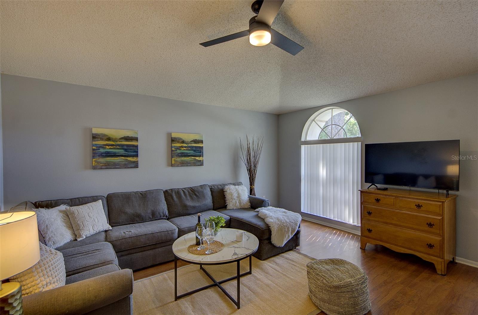 PROVIDENCE LAKES UNIT IV PH - Residential