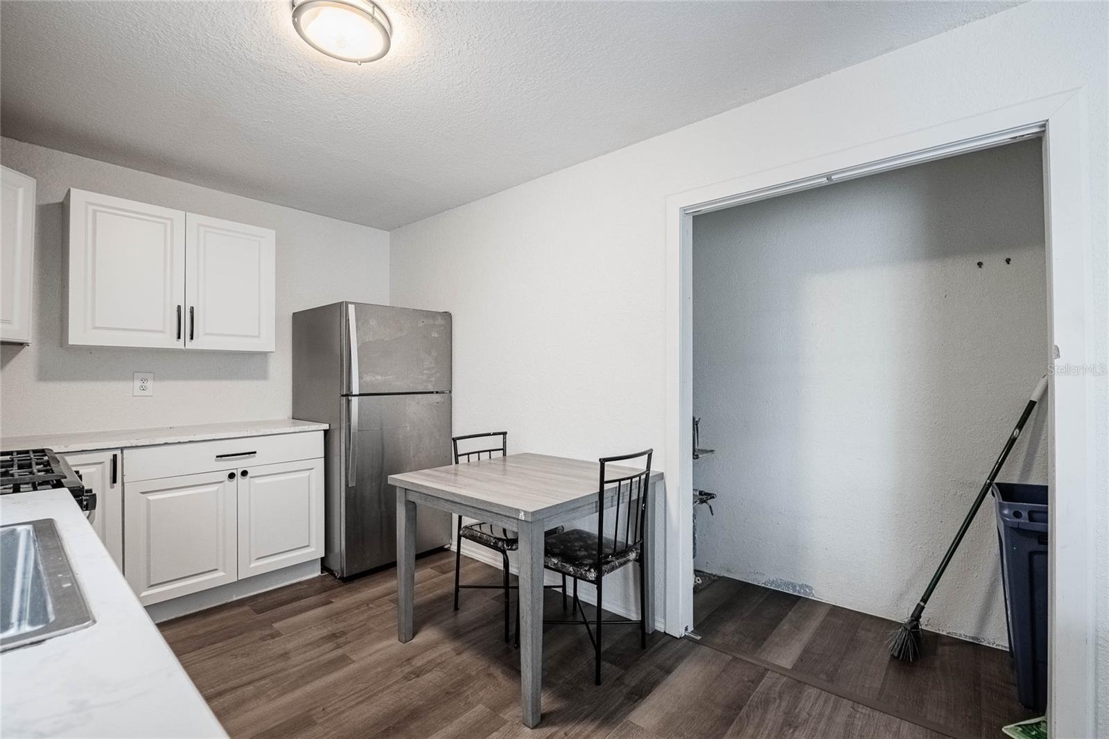 MERCER E L ADD - Residential