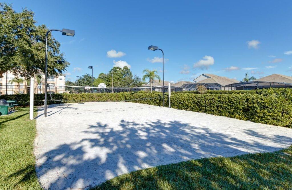 WYNDHAM PALMS CONDO PH 4 - Residential