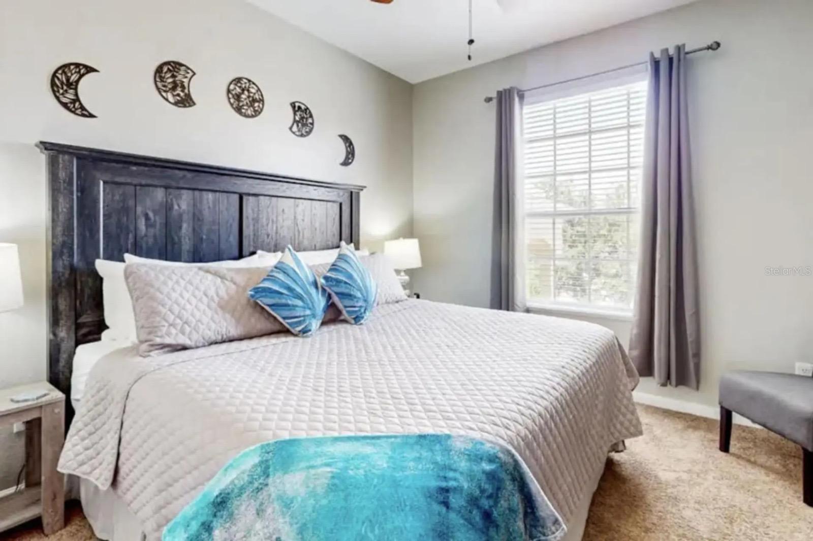 WYNDHAM PALMS CONDO PH 4 - Residential