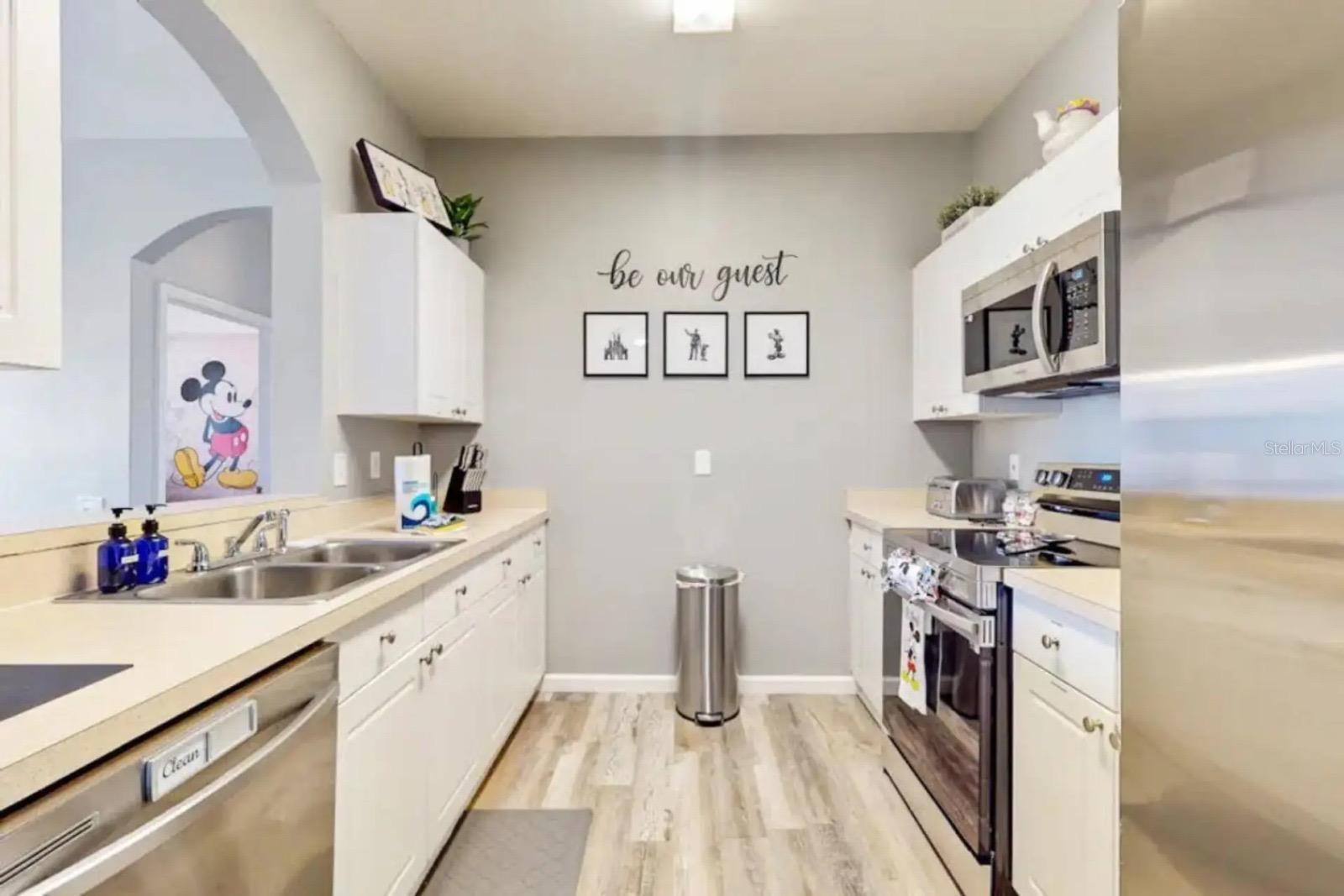 WYNDHAM PALMS CONDO PH 4 - Residential