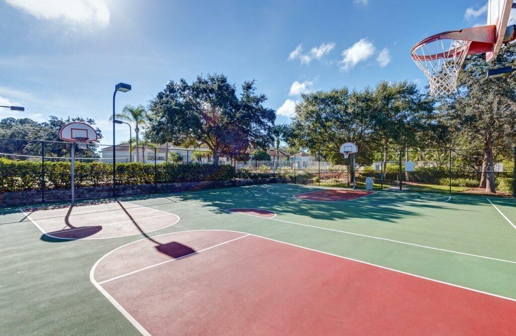 WYNDHAM PALMS CONDO PH 4 - Residential
