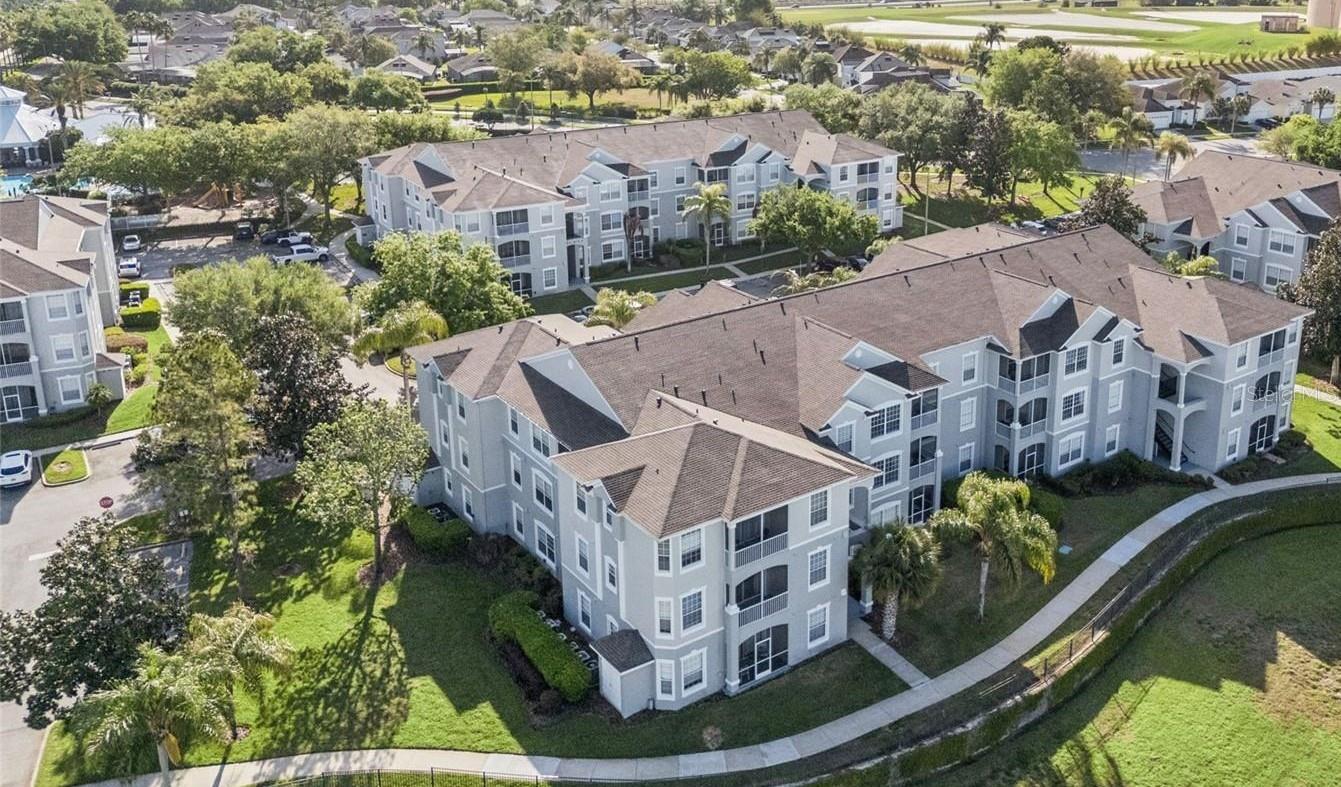 WYNDHAM PALMS CONDO PH 4 - Residential