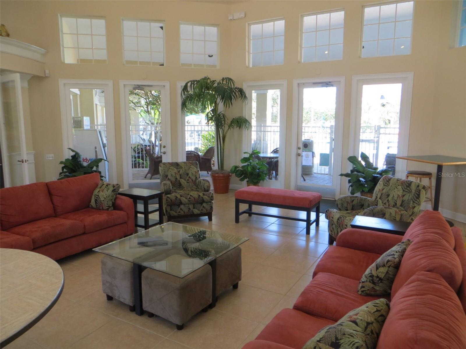 WYNDHAM PALMS CONDO PH 4 - Residential