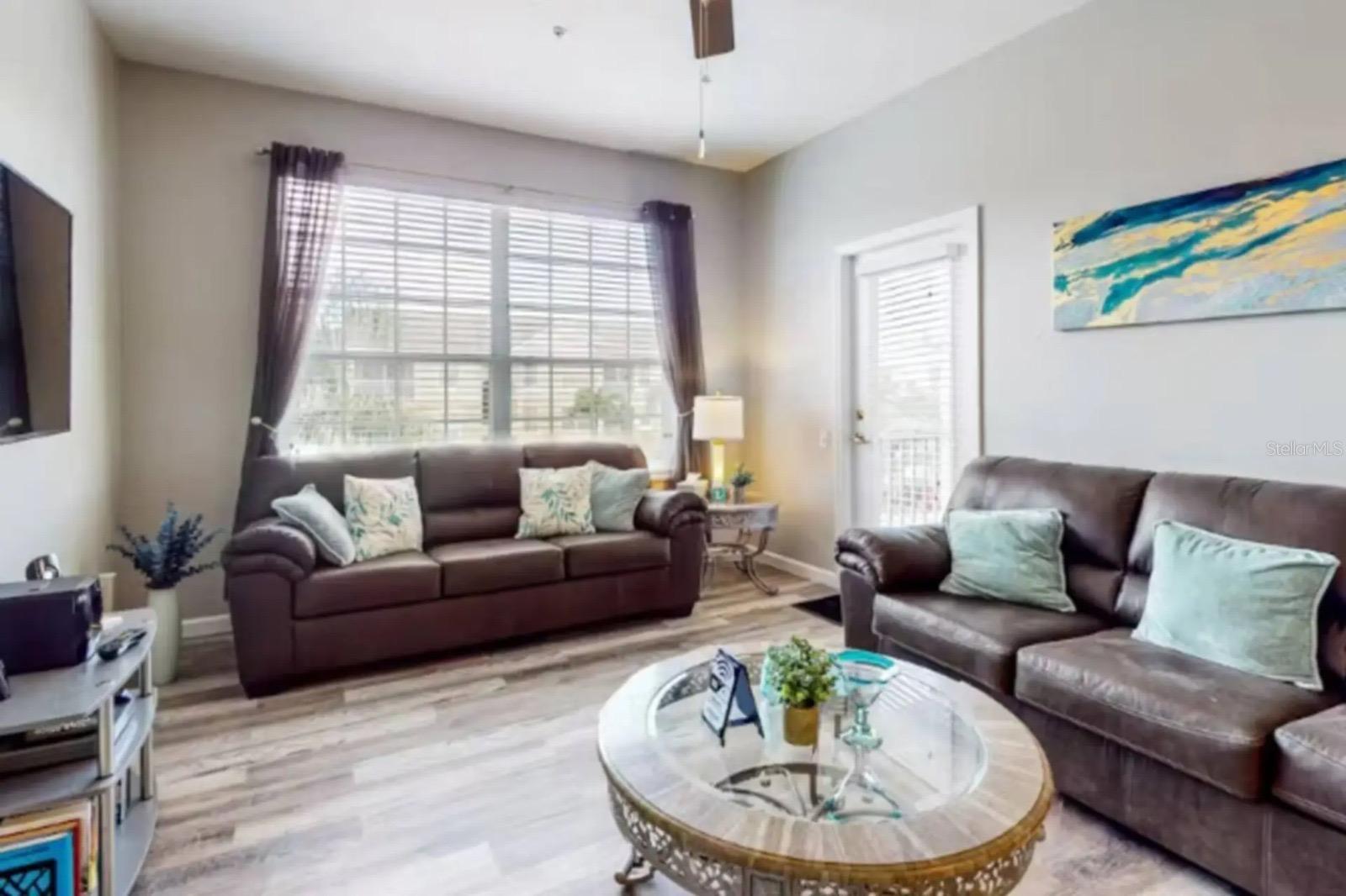 WYNDHAM PALMS CONDO PH 4 - Residential