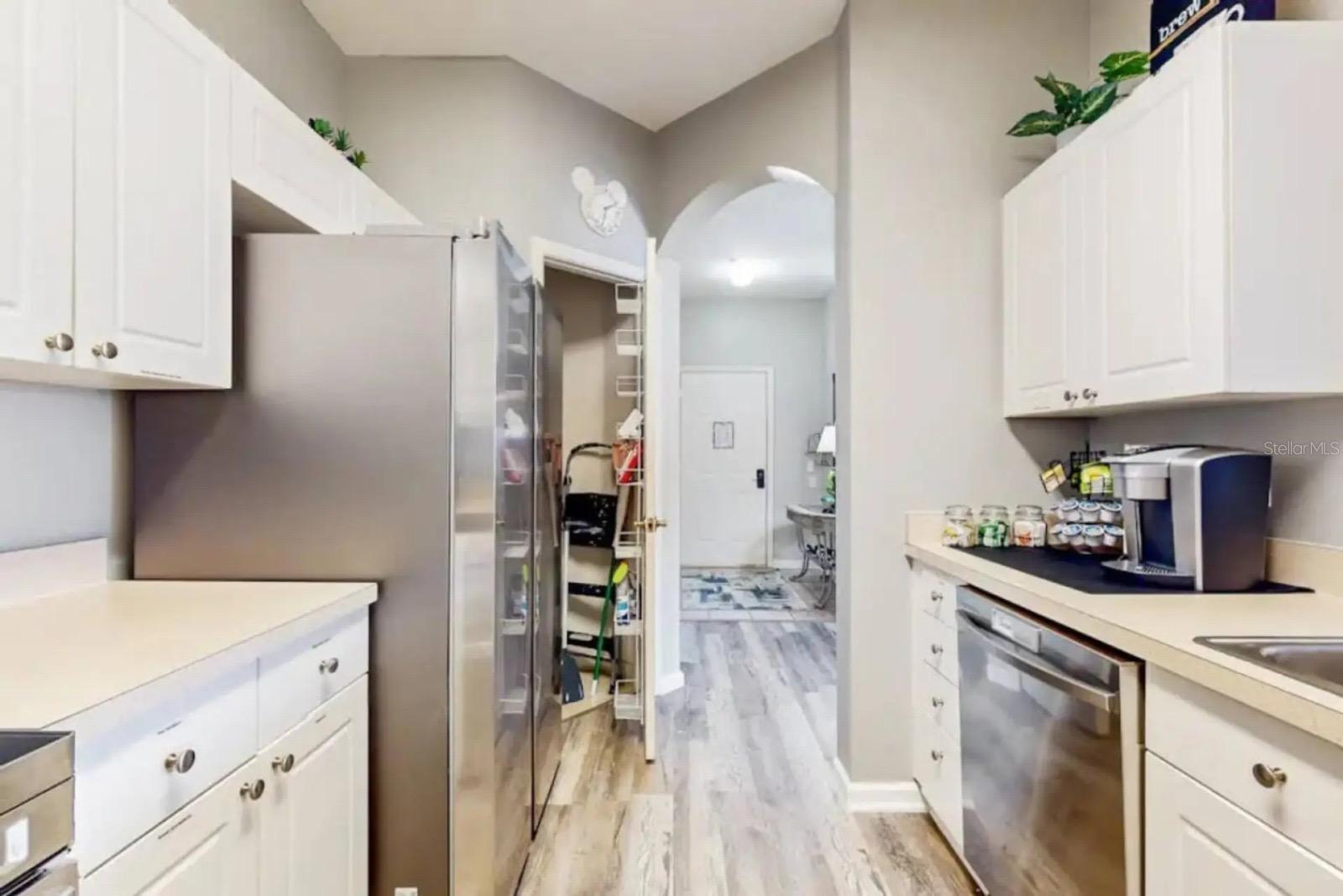 WYNDHAM PALMS CONDO PH 4 - Residential