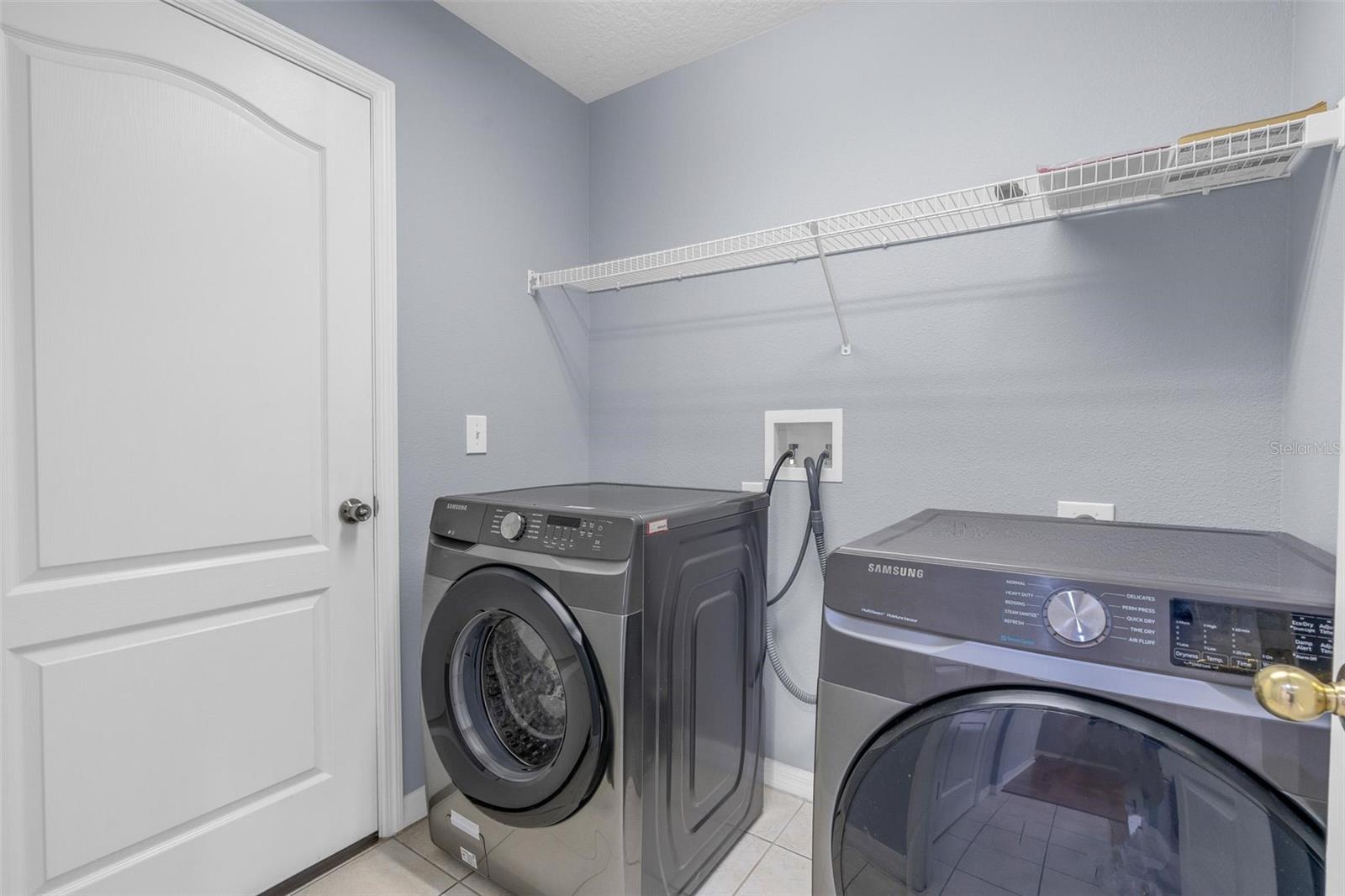 STONE CRK A-1 & A-2 - Residential Lease
