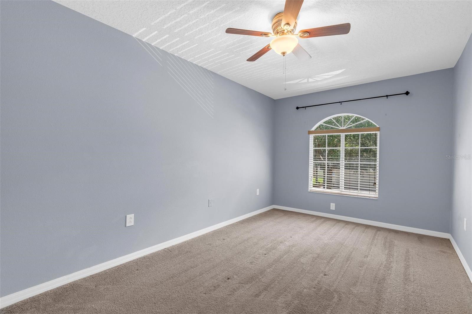 STONE CRK A-1 & A-2 - Residential Lease