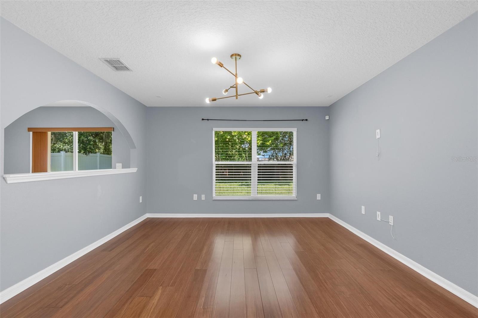 STONE CRK A-1 & A-2 - Residential Lease