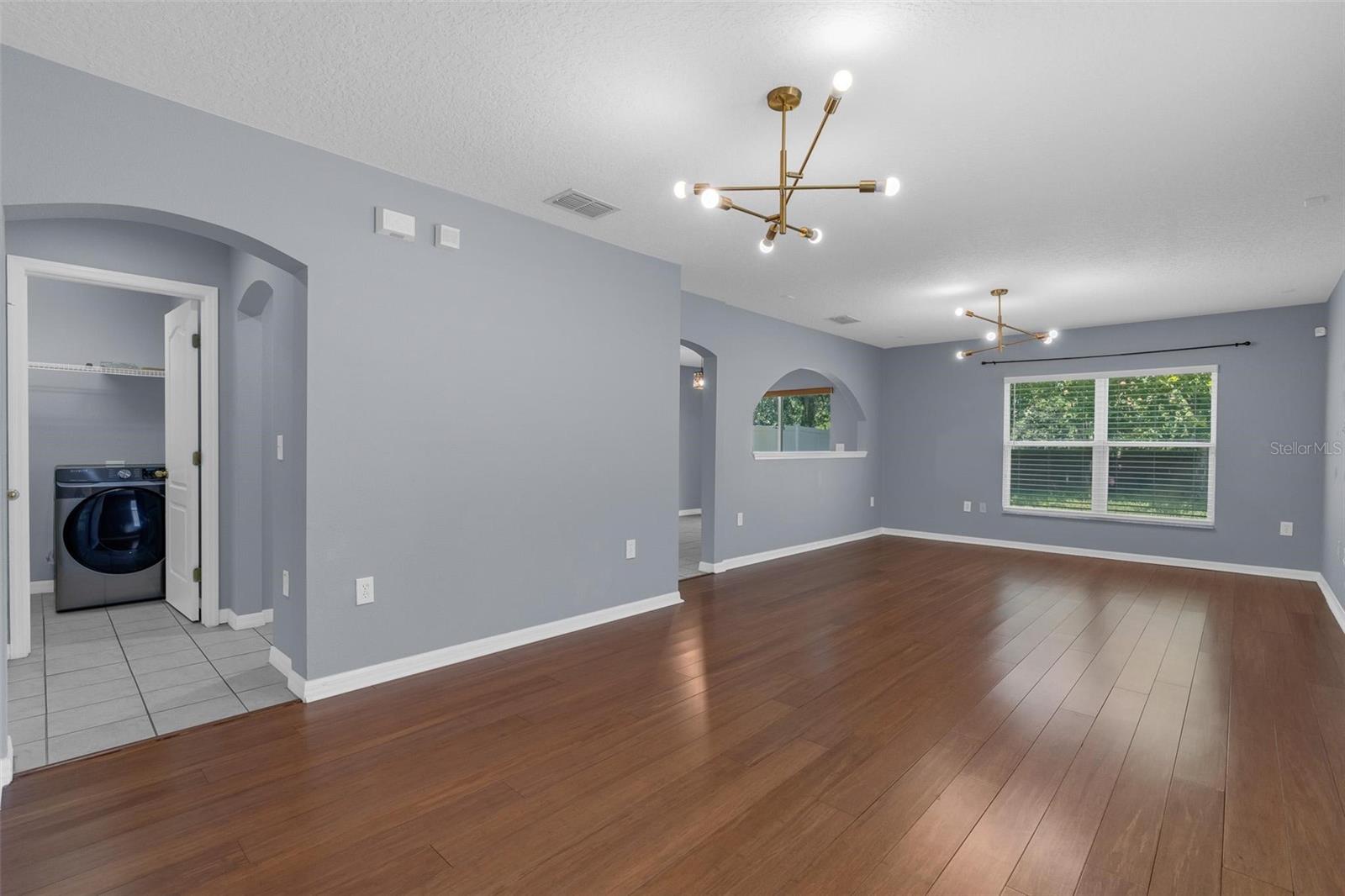STONE CRK A-1 & A-2 - Residential Lease