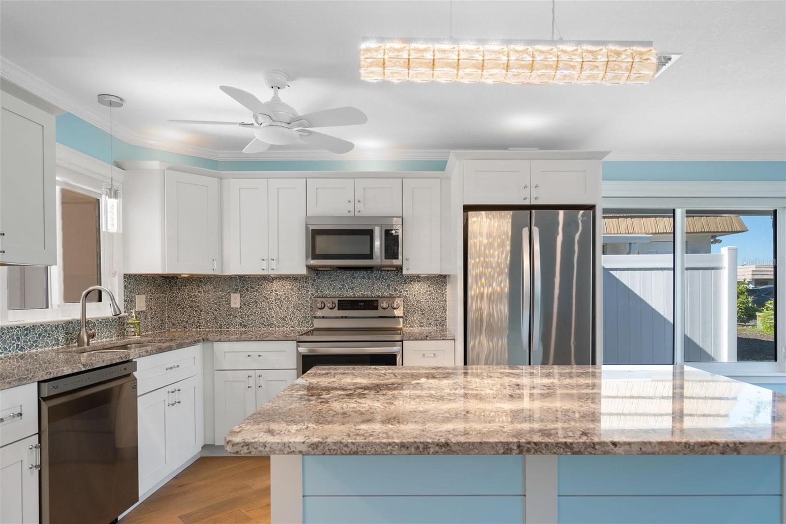 STRATHMORE RIVERSIDE III - Residential