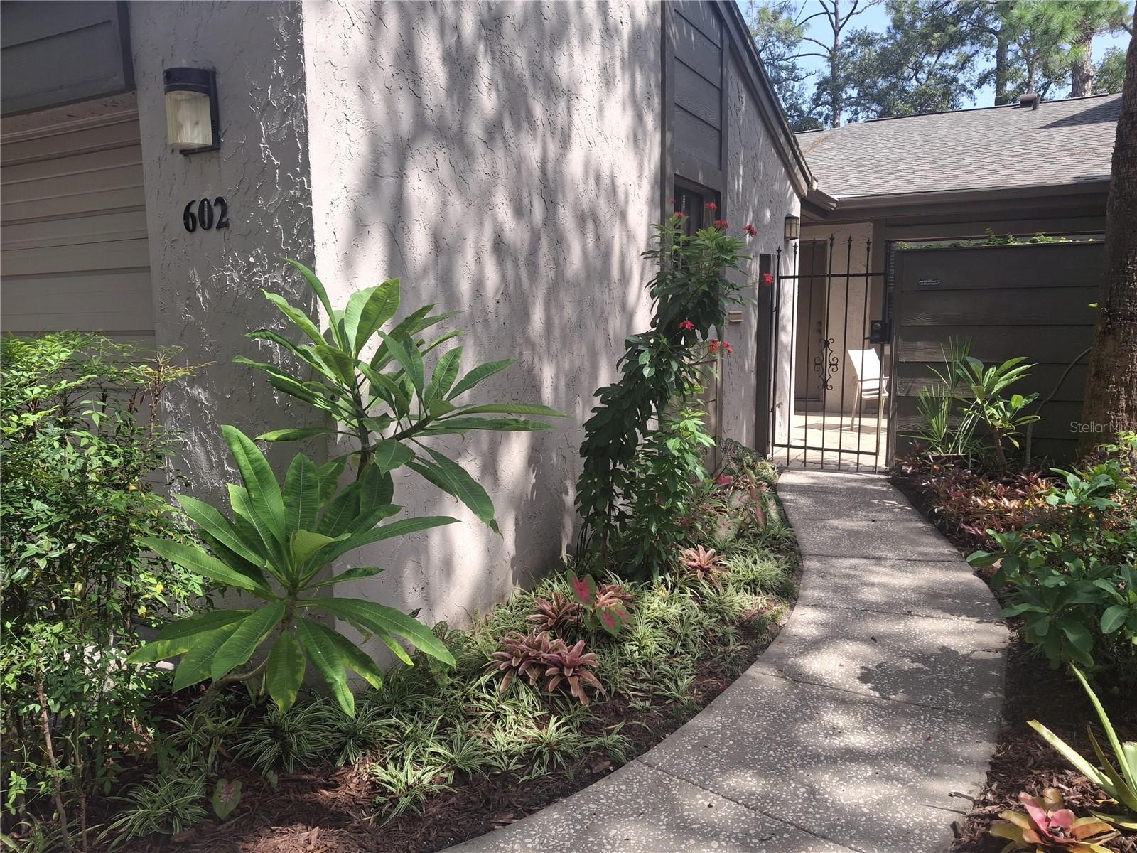 LAKE OF THE WOODS SEC 05 TWNHS - Residential