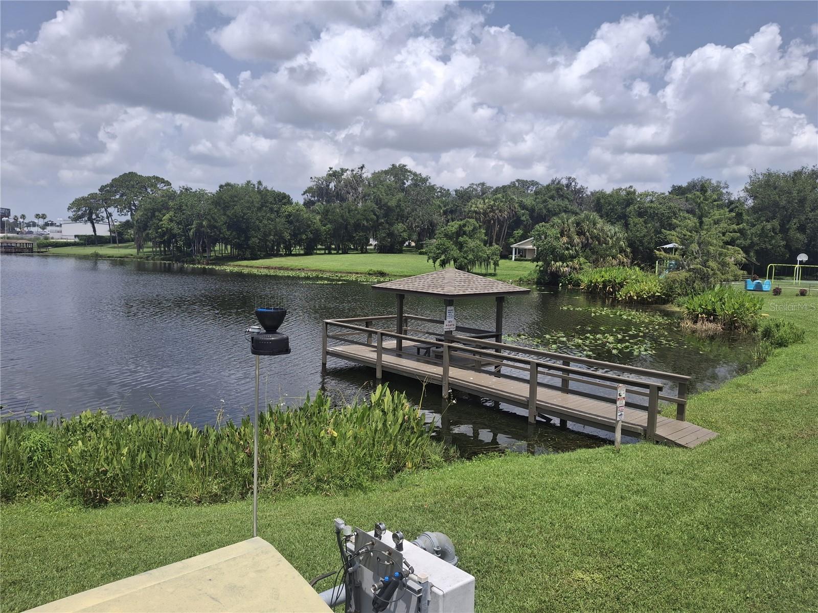 LAKE OF THE WOODS SEC 05 TWNHS - Residential