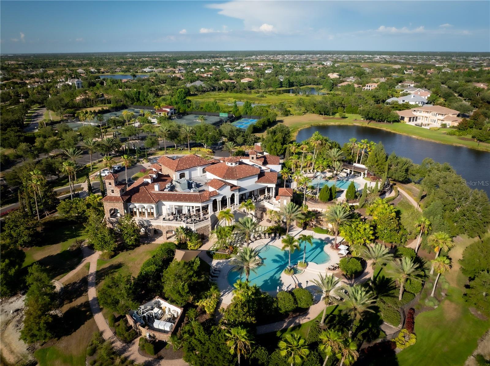 LAKE CLUB PH II UNIT 1-A - Residential