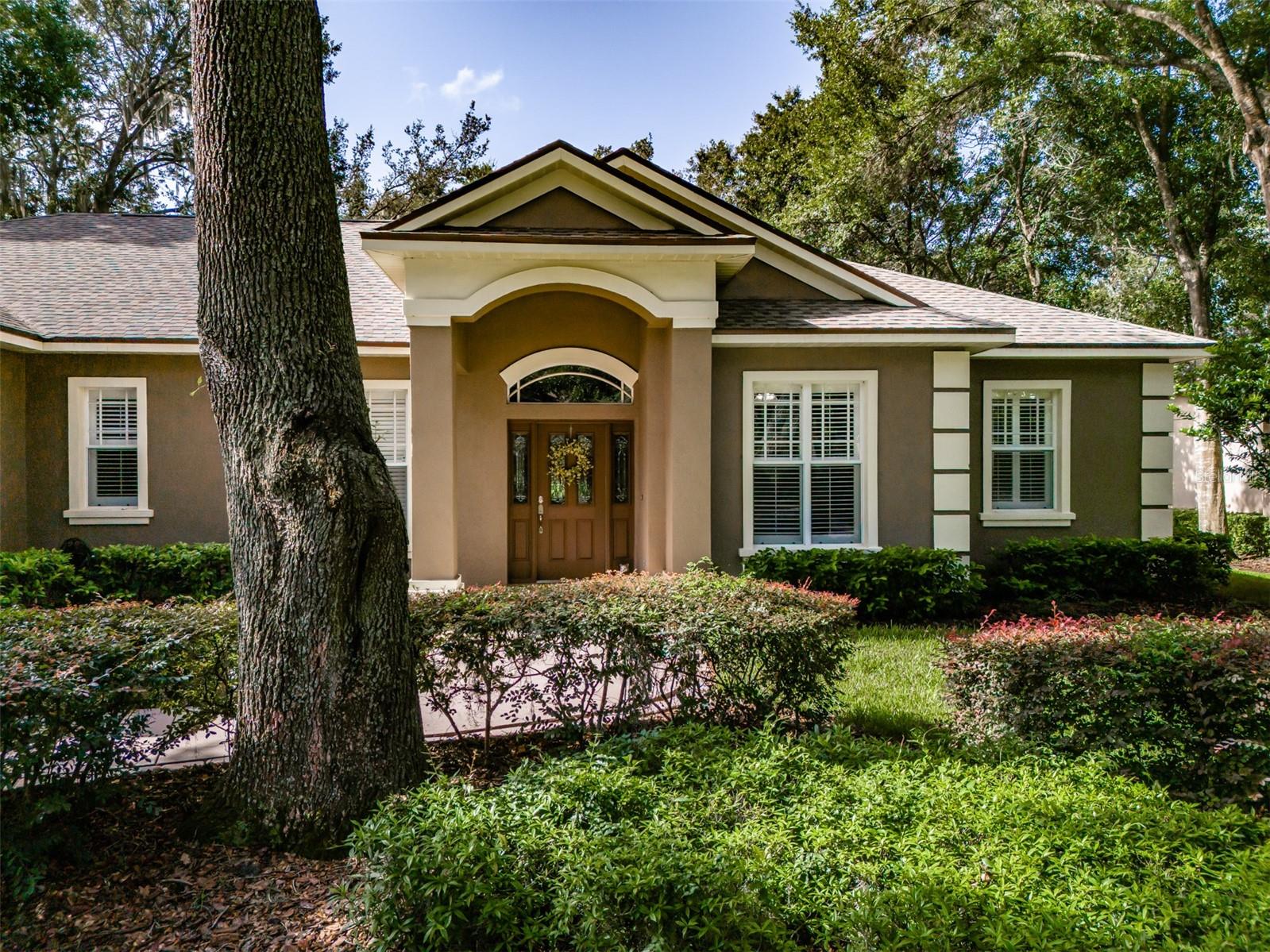 FISH HAWK TRAILS UNIT 4 PH - Residential