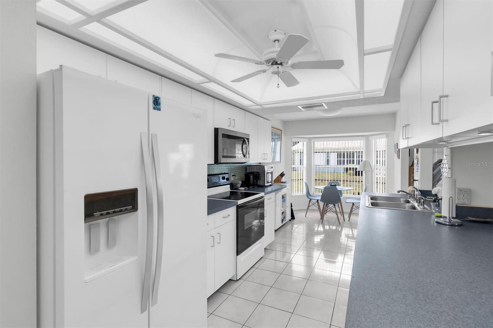 CAMBRIDGE COMMONS CONDO PH 1 - Residential