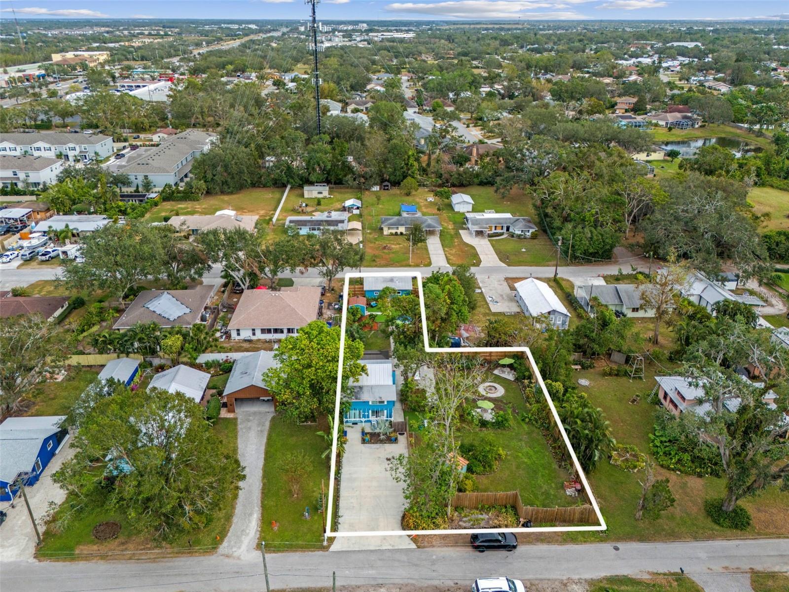 TUCKERS SUB - Residential