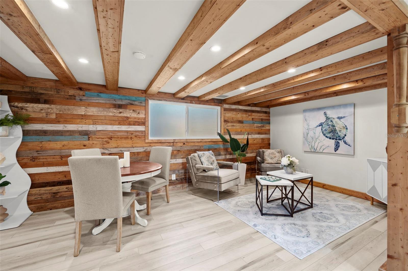 TUCKERS SUB - Residential